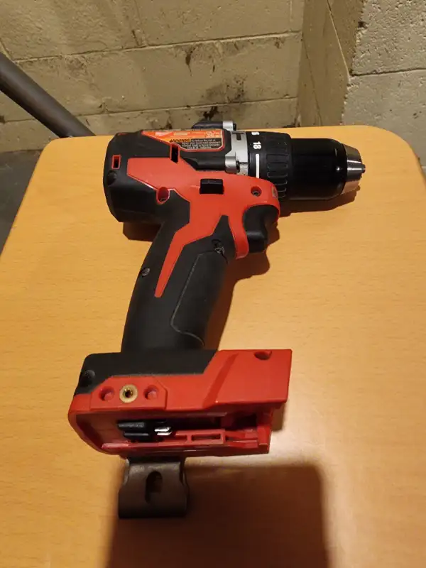 Milwaukee M18 18V Lithium-Ion Brushless Cordless 1/2" Drill Gun in Power Tools in Windsor Region - Image 8