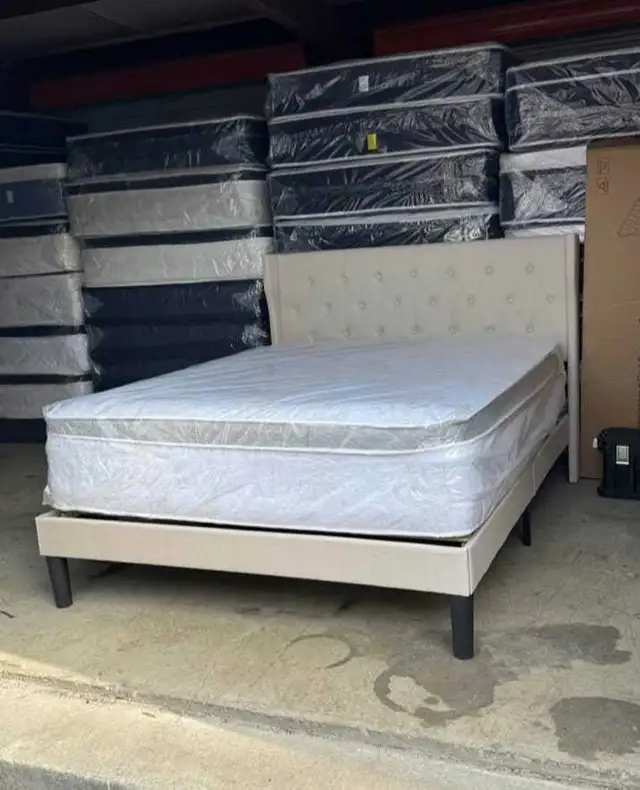 Double mattress/ Available 64192111835011122