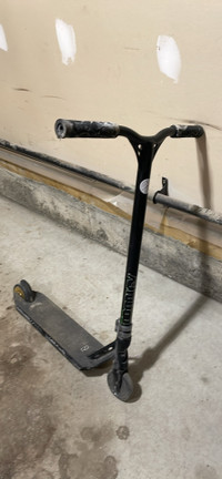  Pretty much brand New pro scooter