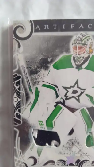 Cartes de hockey upper deck 2024-2025 artifacts, View more