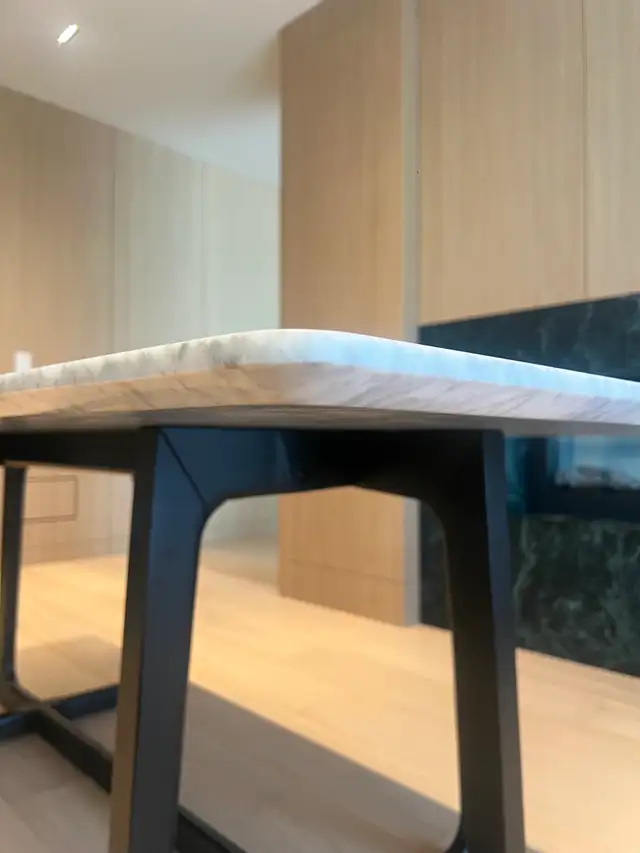 White Carrara Marble Dining Table - mkt in Dining Tables & Sets in City of Toronto - Image 4
