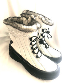 Totes Eve White Winter Boots Women's Size 10M US