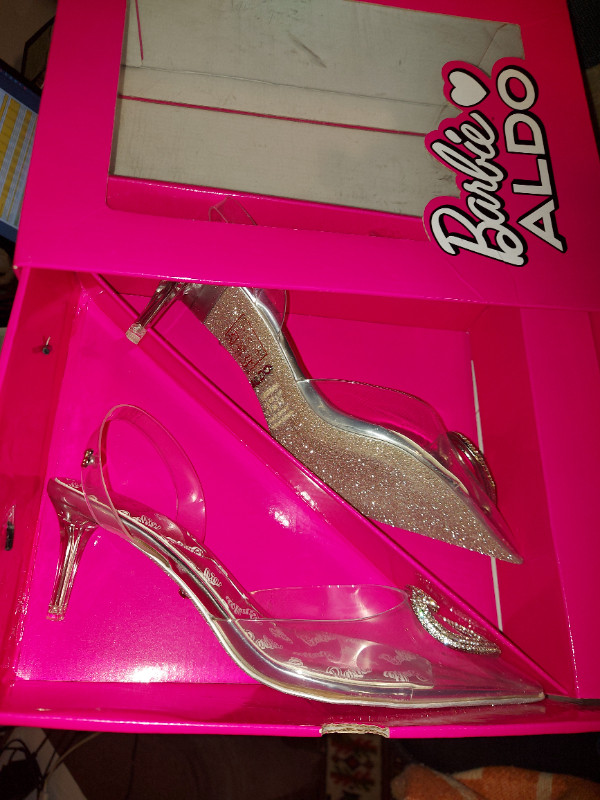 Shoes Barbie Aldo new size 6 dans Femmes - Chaussures  à Laurentides