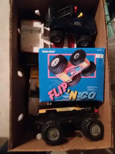 Radio Shack Vintage 1980s Flip 'N Go Battery Operated Car Toy.