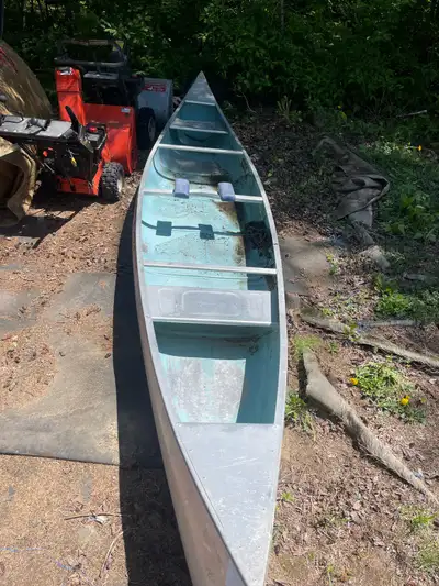 Selling an Alumacraft canoe is in decent shape has two patches done professionally don’t leak but on...