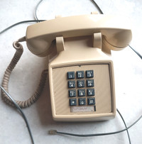 RETRO TELEPHONE - Circa 1985 - PUSH-BUTTON