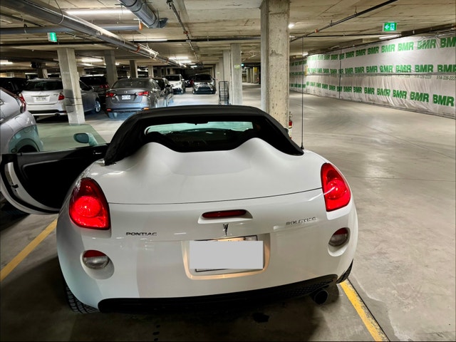 Pontiac Solstice — photo 2