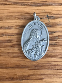 Vintage St Therese Devotional Pendant 