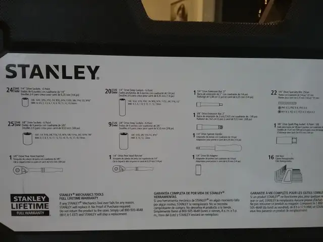 Stanley Mechanics Tool Set (123 pcs) NEW in Hand Tools in Oshawa / Durham Region - Image 4