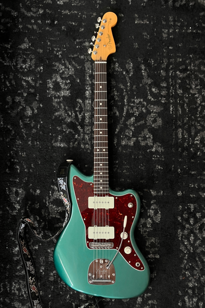 Faded Sherwood Green Metallic Jazzmaster Never gigged, only used a handful of times. Only thing chan...