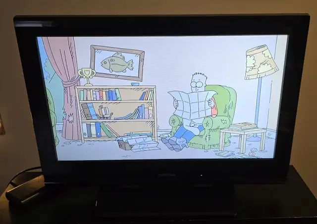 Toshiba 26 inch TV with HDMI and Remote in TVs in Ottawa - Image 2