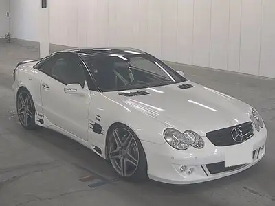 2002 Mercedes SL500 Convertible, low kilometers, no rust, needs tires for a safety, being sold as is...