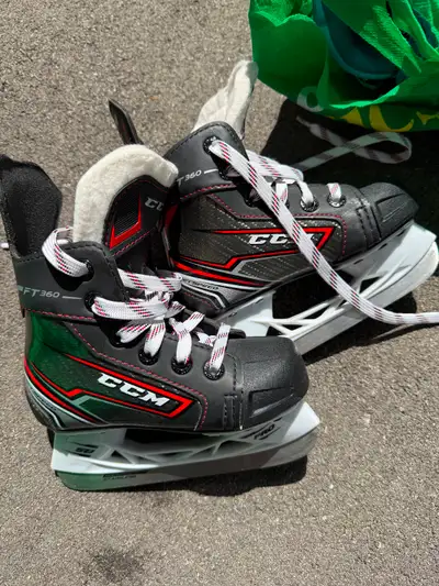 CCM Y9 Skates, View more