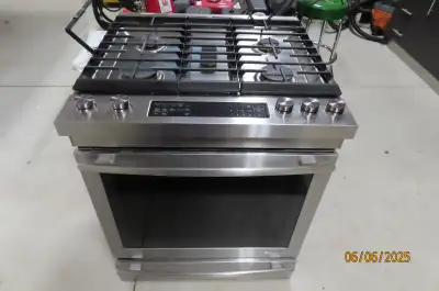 JennAir Gas Stove, View more