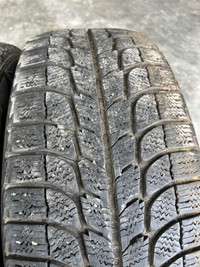 235/90/19 Michelin X ice set of 4 tires fantastic shape