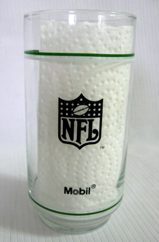 NATIONAL FOOTBALL LEAGUE PROMO GLASS...NEW YORK JETS dans Art et objets de collection  à Ouest de l’Île - Image 2