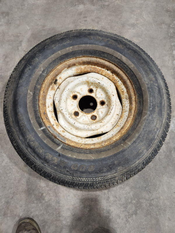 Toyo Z All Season 800 Series tire - 235/75 R15 in Tires & Rims in Saskatoon