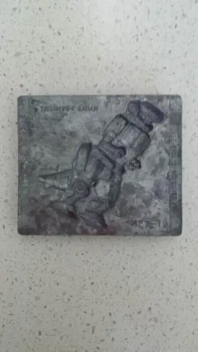 TOYMAX'S SABAN the mighty morphin power ranger tyrannosaurous dinpzord . Retired die cast metal goop...