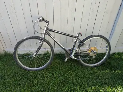 Boy's Bike for repairing or parts., View more