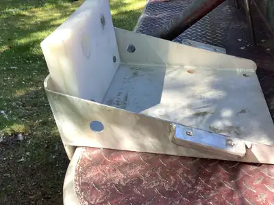 Aluminum heavyduty trolling motor mount bracket , Ponoka area , ph or text Greg 403 396 7319