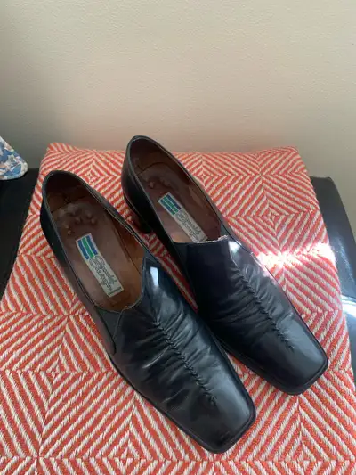 Black Arnold Churgin Shoes - Size 7.5, View more