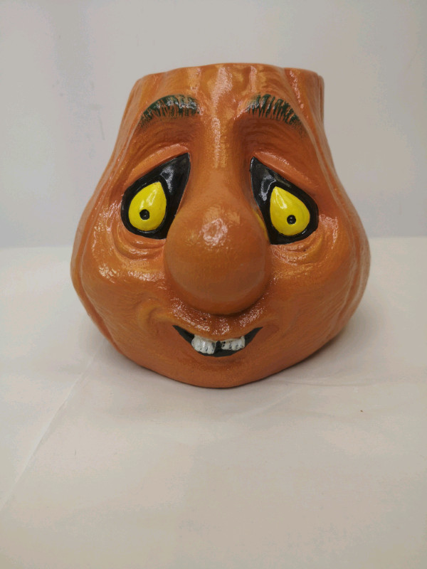 Vintage Halloween Jack O’ Lantern Anthropomorphic planter candy in Arts & Collectibles in Moncton