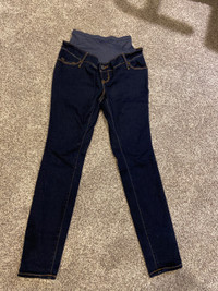 Maternity jeans size 0 short 