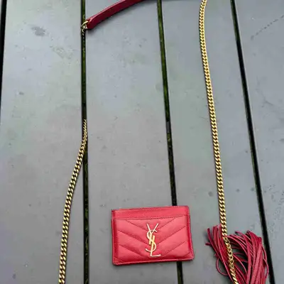 YSL Yves Saint Laurent Wallet $320
IG: @SoleWorldWideHype, View more