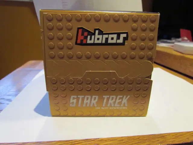 Star Trek The Next Generation - WORF in Toys & Games in Kitchener / Waterloo - Image 6