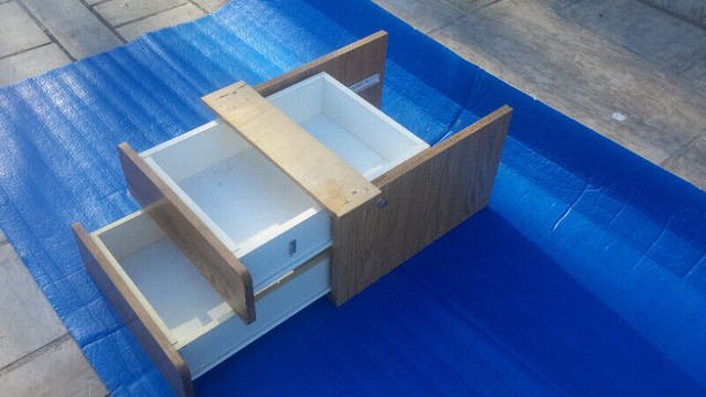 Module encastrable 2 tiroirs sur traques. dans Bureaux  à Ouest de l’Île
