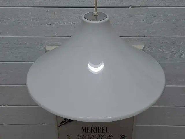 Mid-century scandinavian style pendant light (fixture, pe in Indoor Lighting & Fans in Ottawa - Image 6