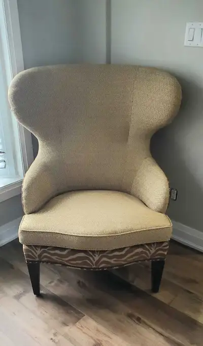 Ethan Allen ARM CHAIR!, View more