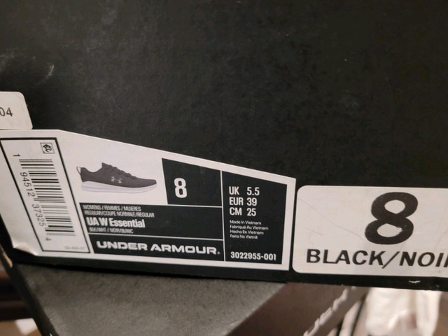 Women's Size 8 Under Armour New in the box  in Women's - Shoes in Kitchener / Waterloo - Image 3