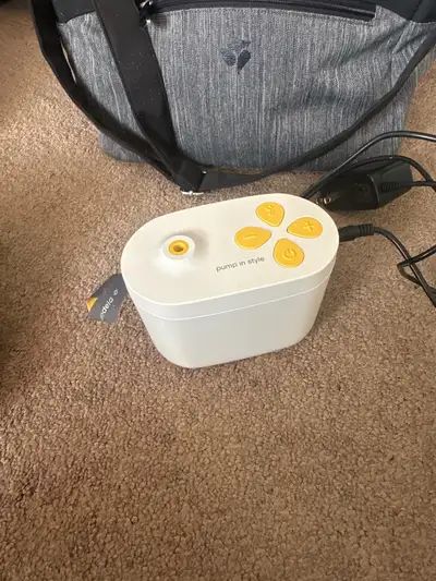 I'm selling a Medela Pump In Style breast pump, a reliable and efficient choice for nursing mothers....