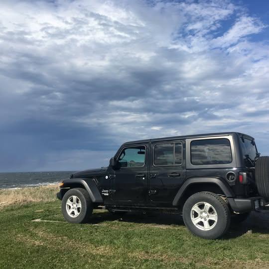 Jeep Wrangler Unlimited Sport S Turbo 2.0 2019 dans Autos et camions  à Rimouski / Bas-St-Laurent