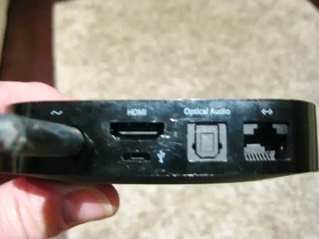 Apple TV Box with Cables & Remote - 3rd. Generation -Works Great65565415742211121