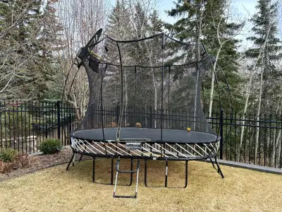 Springfree Trampoline 8' x 11', View more