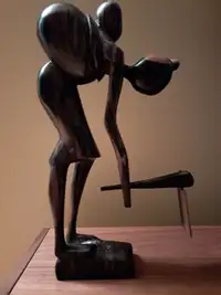 Magnifique sculpture en bois femme et bébé