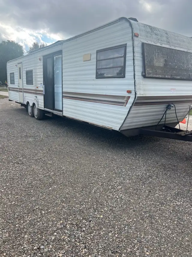 10 tiny homes park models 4 seasoncamper trailer living bunkies in Other in Barrie - Image 6