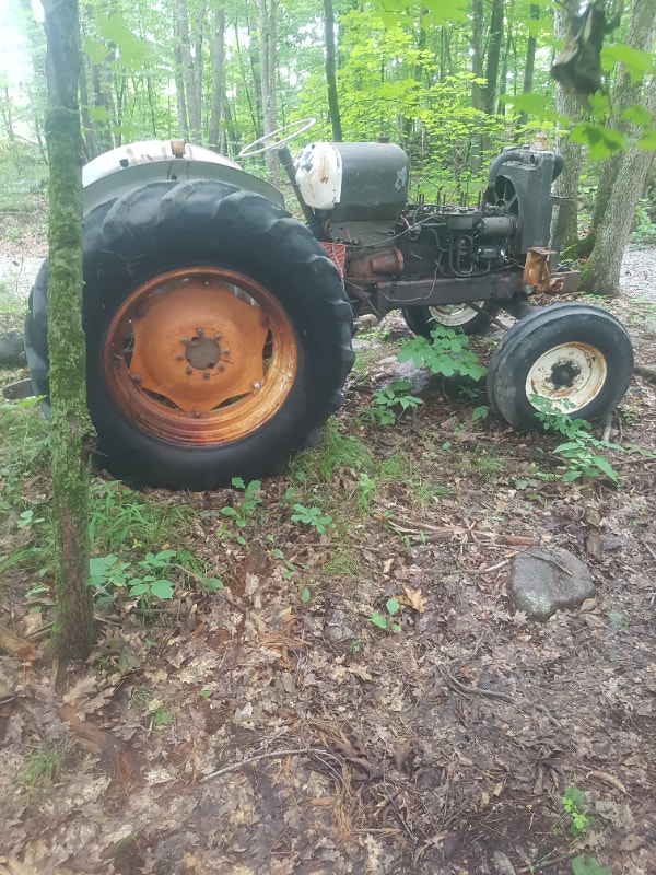 David brown (case) 990 selectamatic with loader. Farming Equipment
