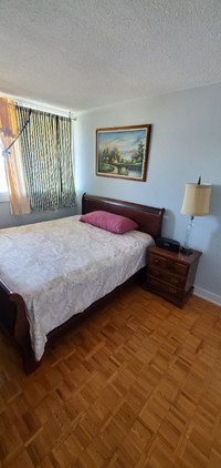 FULLY   FURNISHED  BEDROOM IN  SOUTH KEYS AVAILABLE  MAY 1, 2024