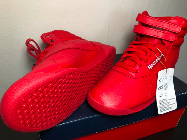 SHOE SALE - RED REEBOKS /BRAND NEW IN BOX ( size 7) in Women's - Shoes in City of Toronto