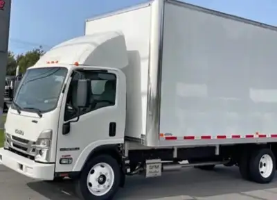 Offrant des services de recyclage a l'ancienne, vidages de logements, terrain et toutes formes d'enc...