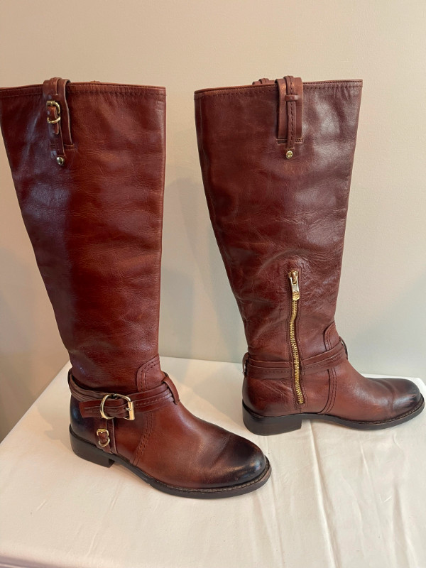 Vince Camuto Women’s Tall Leather Boots Brown Size 6.5 in Women's - Shoes in City of Halifax - Image 2