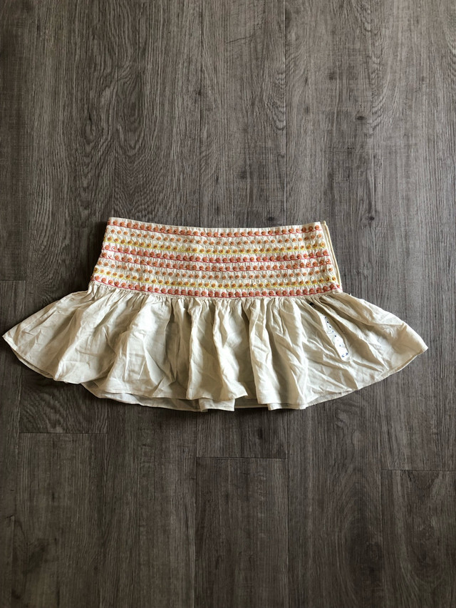 New women’s skirt  in Women's - Dresses & Skirts in Gatineau