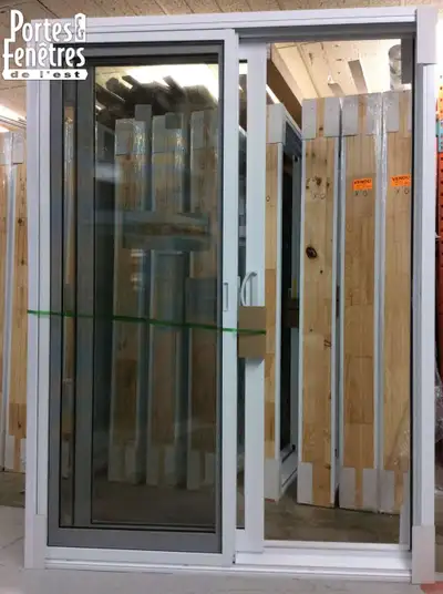 5PP Porte Patio Verre Low-E en PVC Droite ou Gauche 58 1/2 X 81, View more