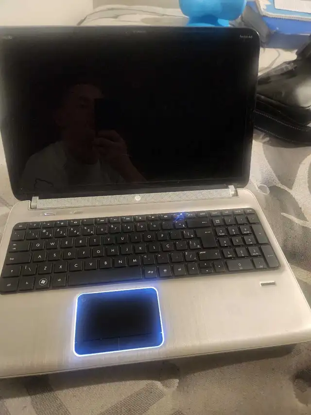 HP Laptop417316283928422400