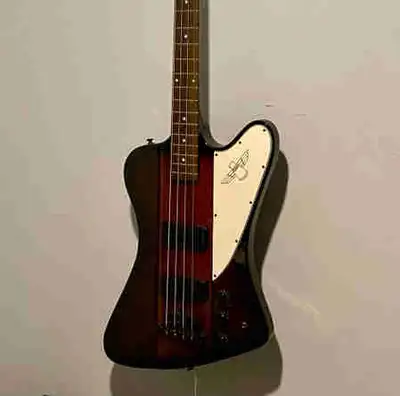Epiphone Thunderbird E1 Bass - Vintage Sunburst $669 CDN + Taxes = $755.97 New at Long and McQuade C...