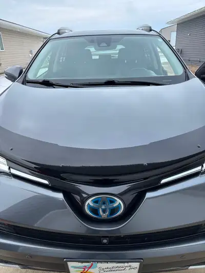 Grey - has most options. Excellent in body and mechanically. Very good gas mileage and inexpensive t...
