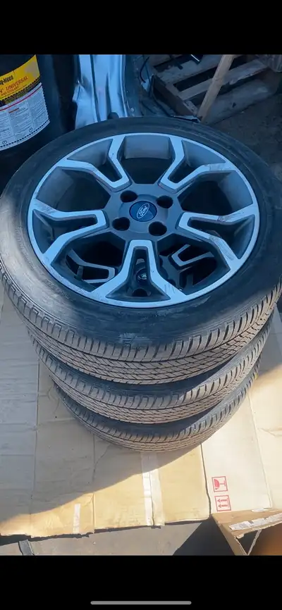 Tire,rim,sensor,center cap Rim have small scratches 120$ for just one with scratches I have 2 rims z...